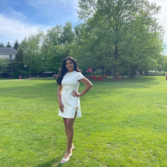 Meet your Posher, Mildred - Picture 1 of 1